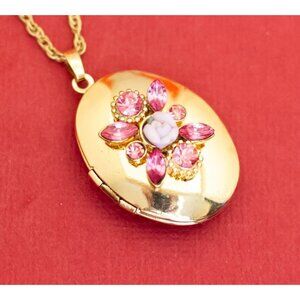 24 inch, Vintage Oval Pink Rhinestones Floral Locket Necklace - F37